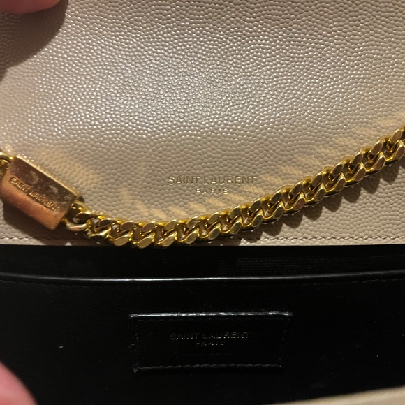 YSL- Dark Beige medium Kate - Picture 8 of 11